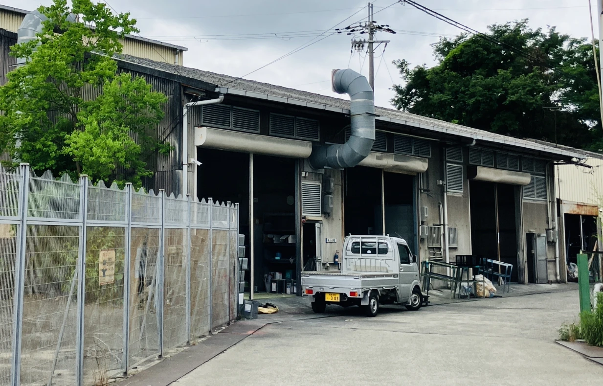 (現)本社塗装場を開設 | イメージ画像